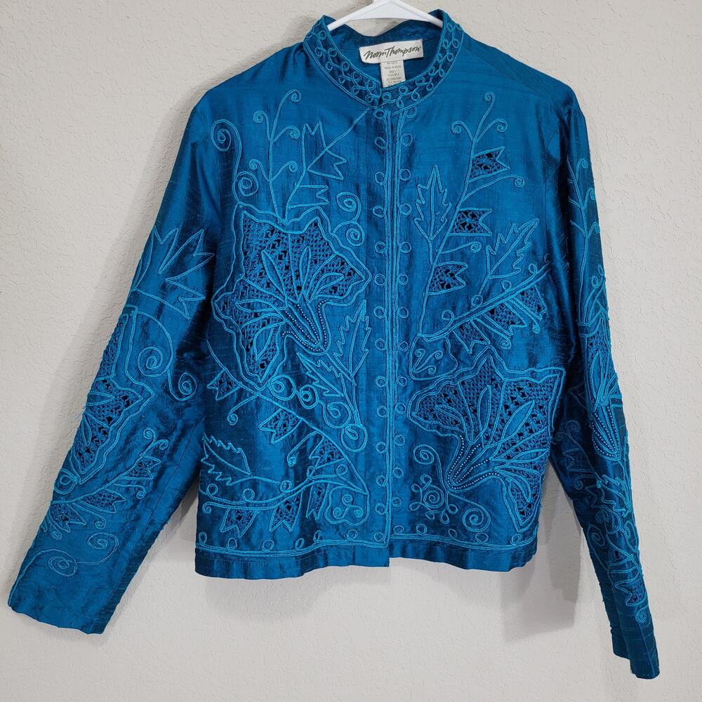 Norm Thompson 100% Silk Teal Embroidered Cutwork Beaded Jacket Medium Statement
